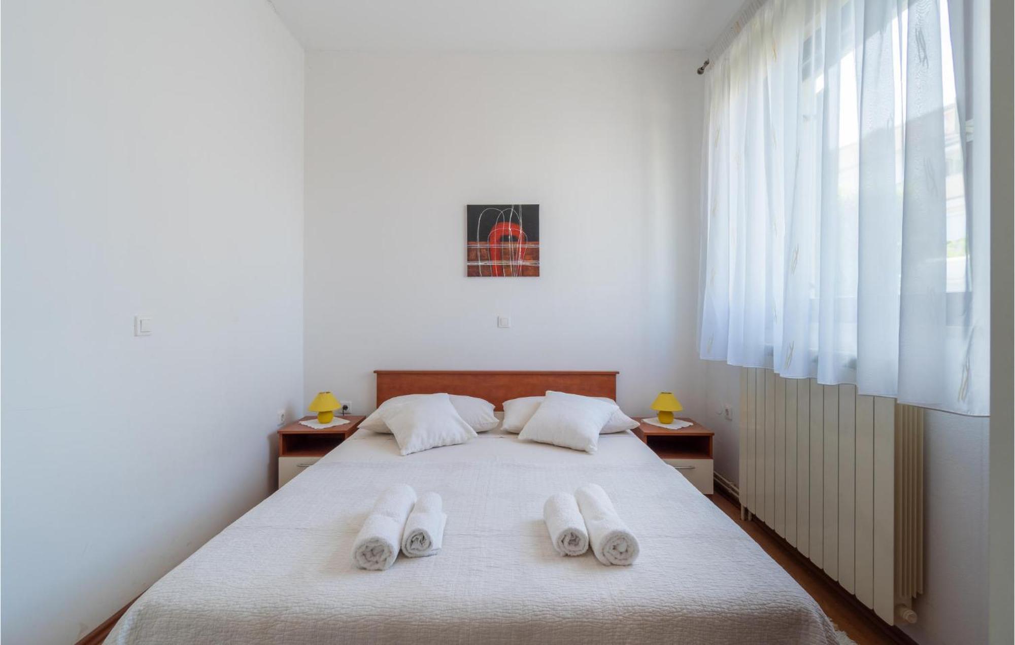 Awesome Apartment In Pula With Wifi Exterior foto