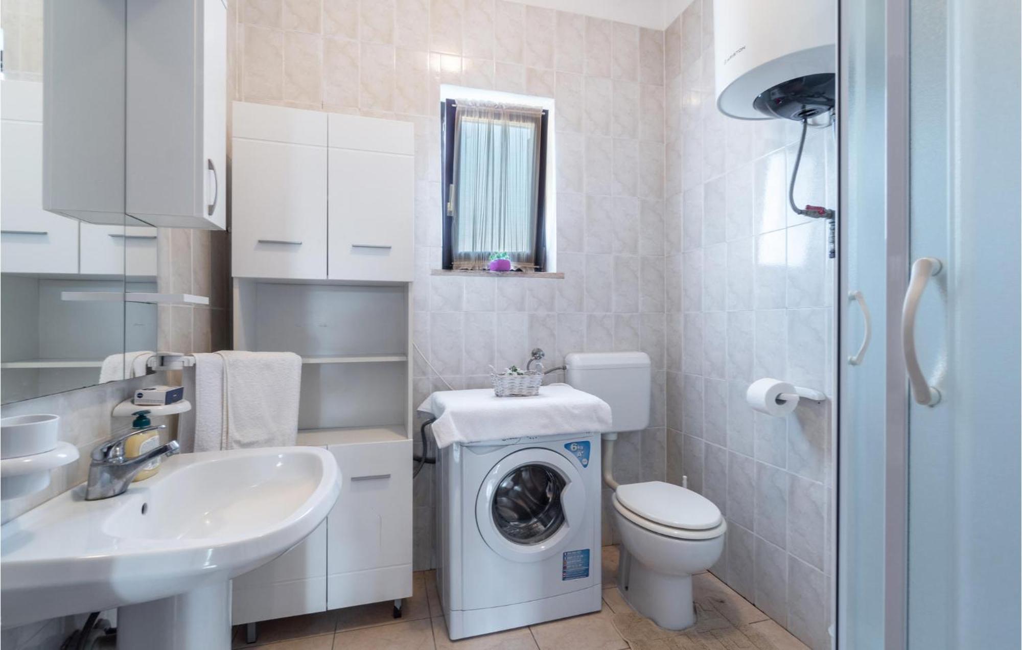 Awesome Apartment In Pula With Wifi Exterior foto
